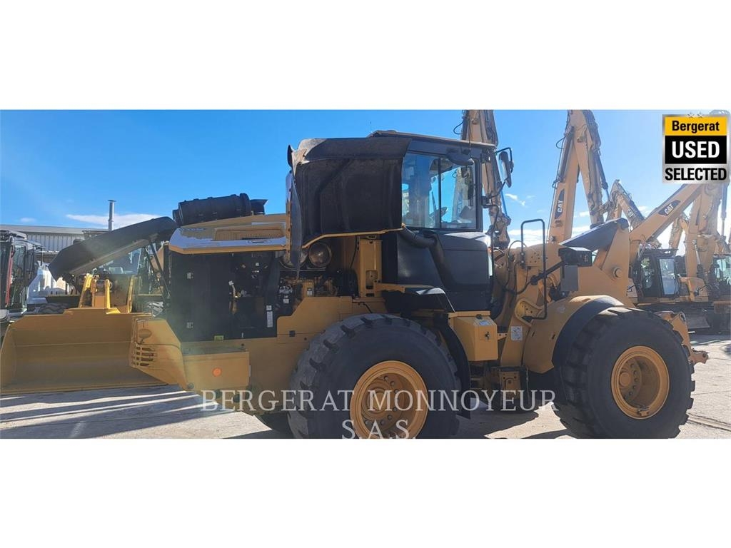 CAT 938M Wielladers