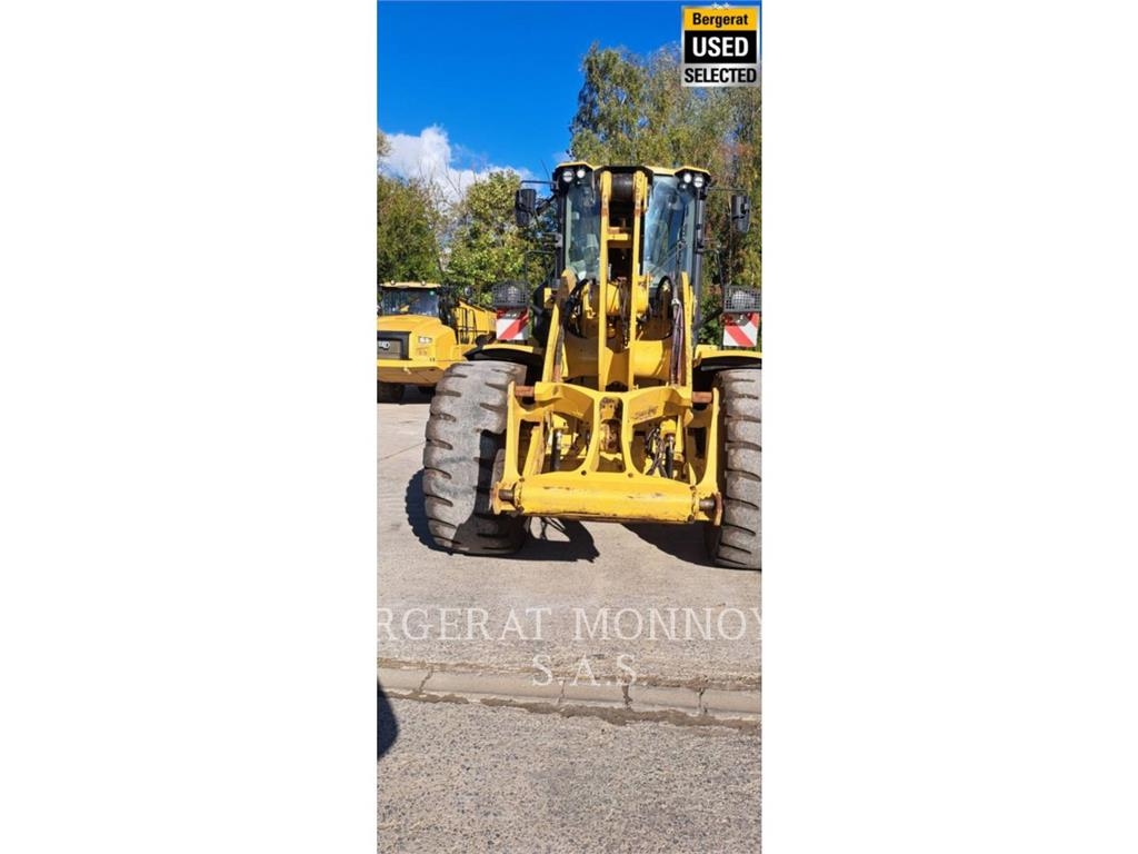 CAT 938M Wielladers