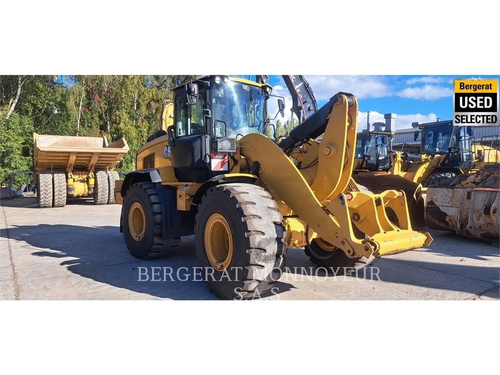 CAT 938M Wielladers