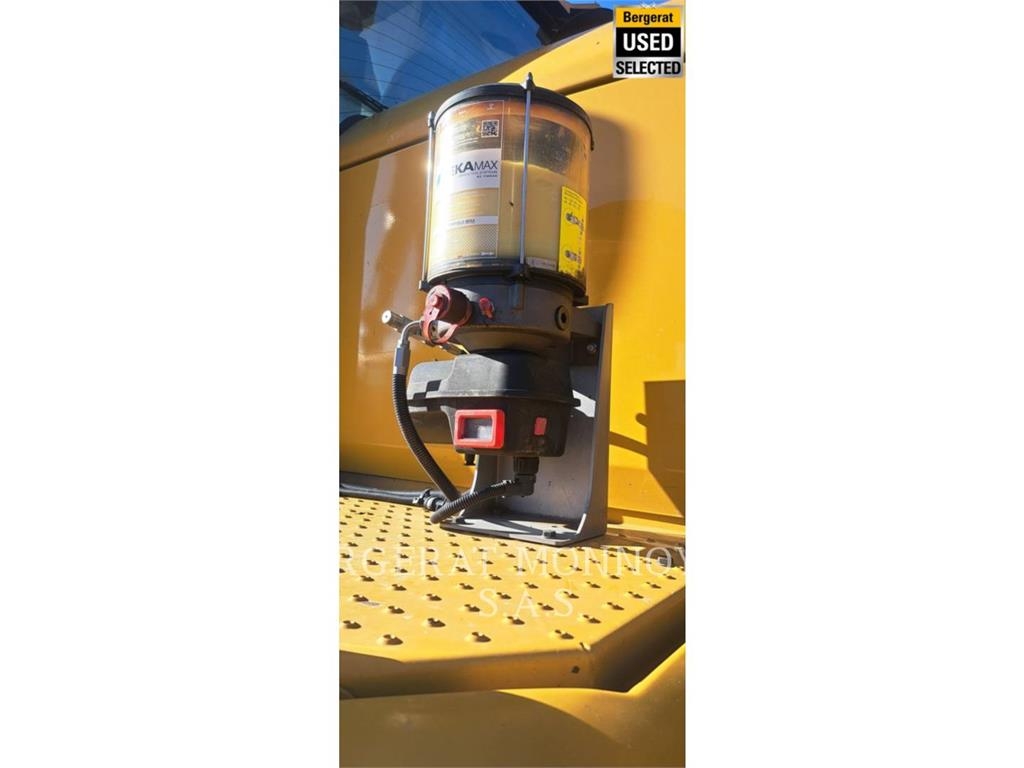 CAT 938M Wielladers