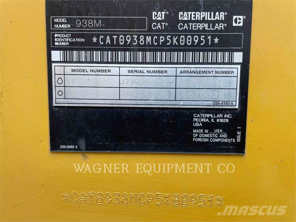 CAT 938M Iekrāvēji uz riteņiem