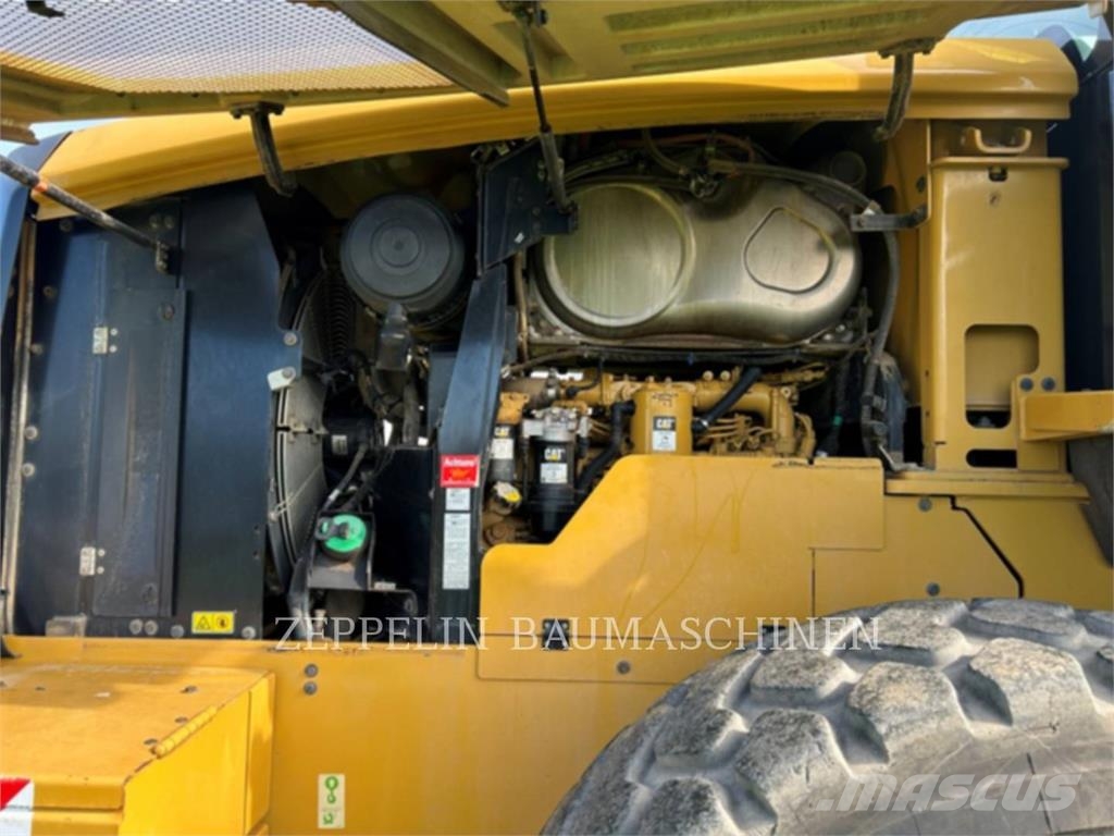 CAT 938M Cargadoras sobre ruedas