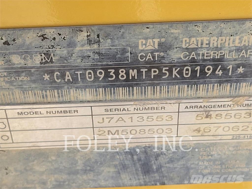 CAT 938M Kolesni nakladalci