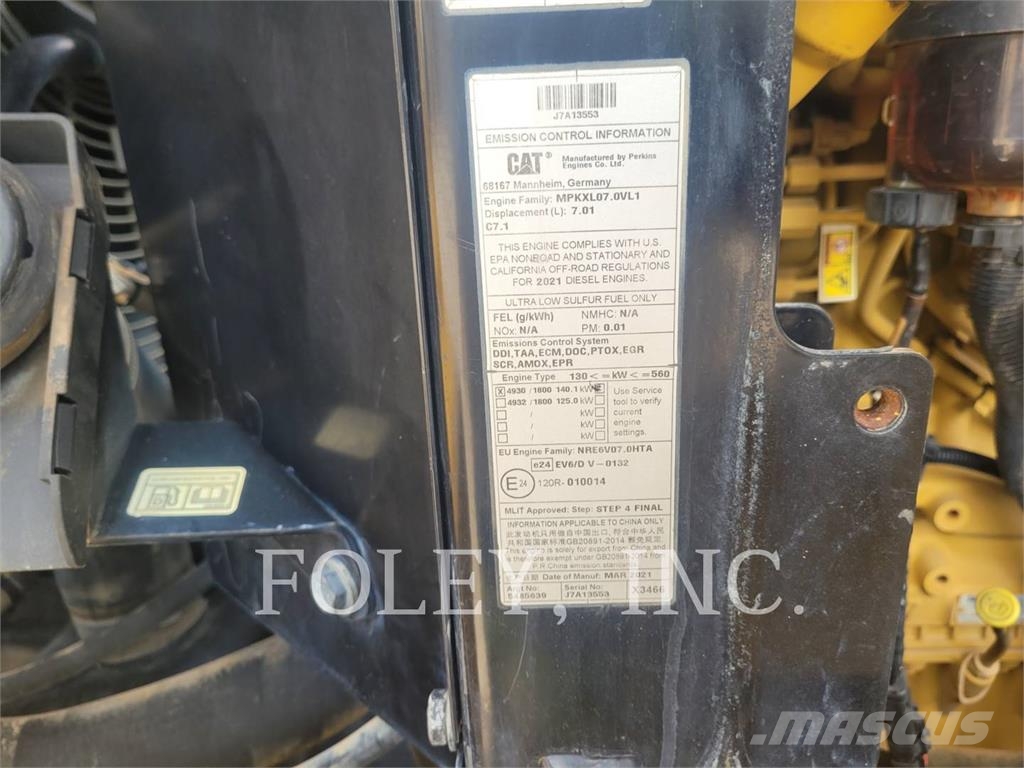 CAT 938M Kolesni nakladalci