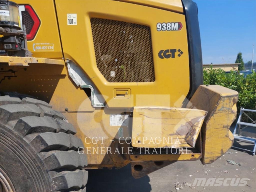 CAT 938M Колесни товарачи