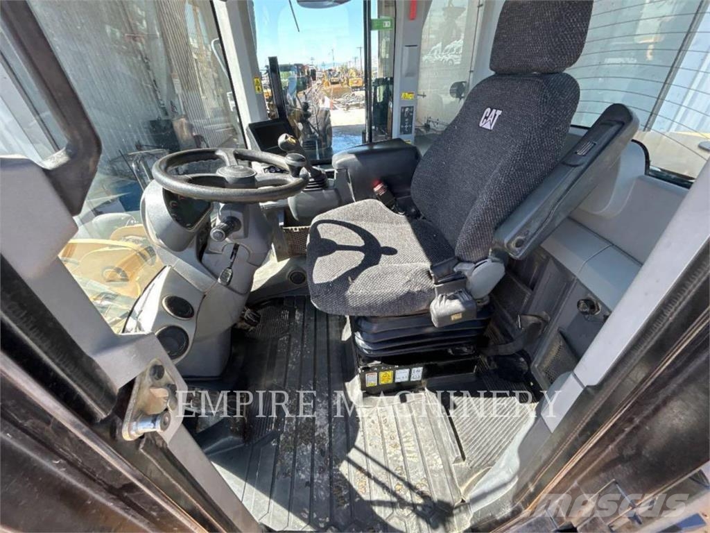 CAT 938M 3V Cargadoras sobre ruedas