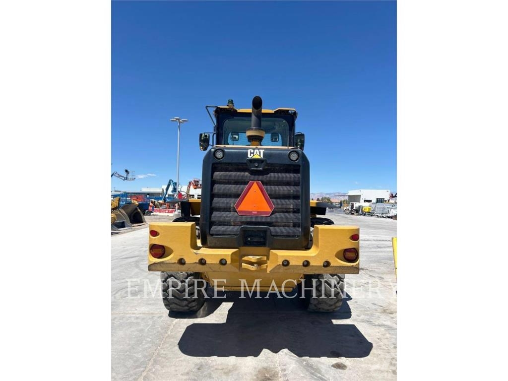 CAT 938M 3V FC Pás carregadoras de rodas