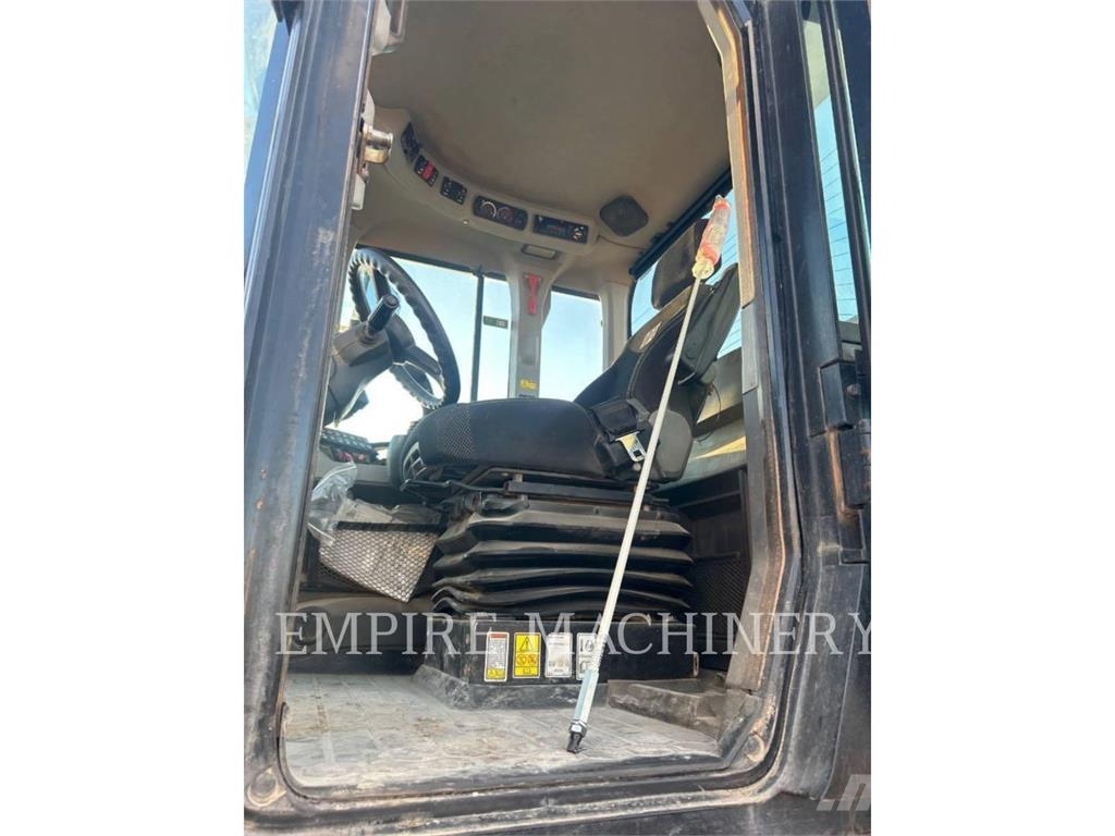 CAT 938M 3V FC Pás carregadoras de rodas