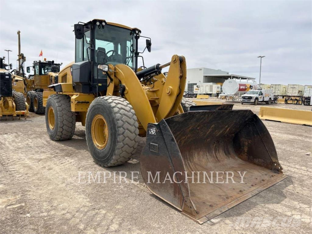 CAT 938M 3V FC Cargadoras sobre ruedas