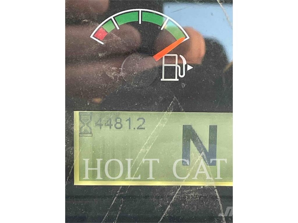 CAT 938M QC Radlader