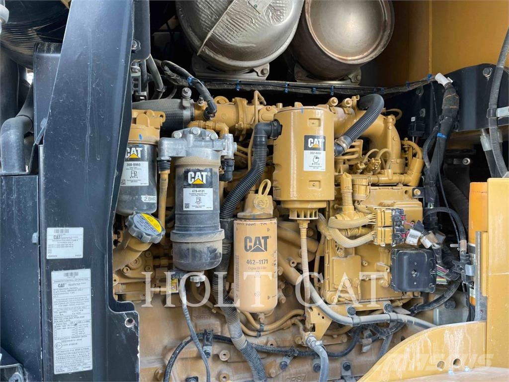 CAT 938M QC Radlader