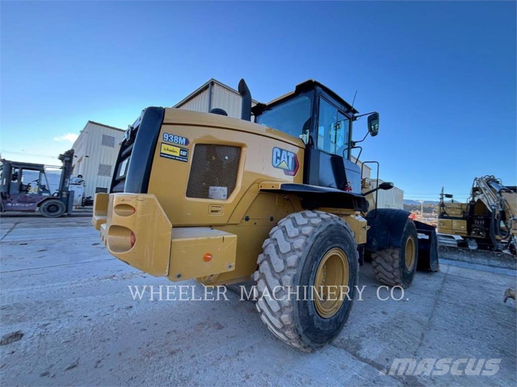 CAT 938M QC 3V Naudoti ratiniai krautuvai