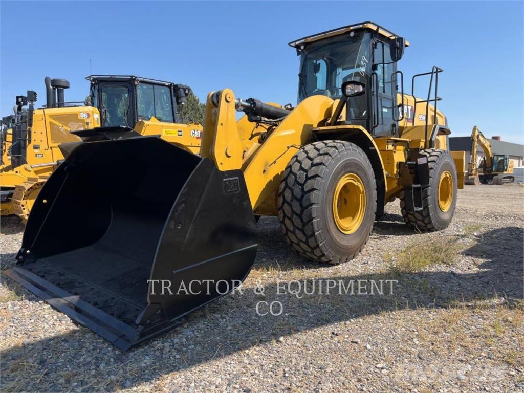 CAT 950 Pyöräkuormaajat