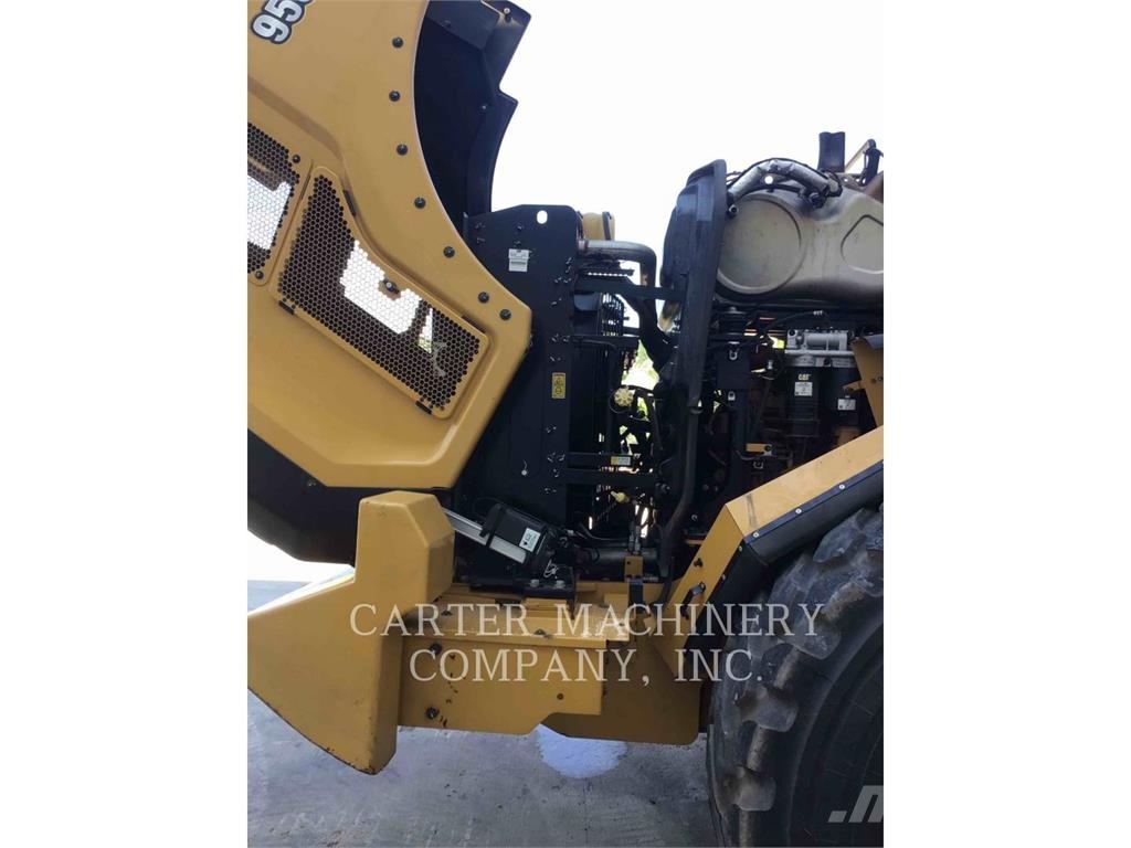 CAT 950-14 لوادر بعجل
