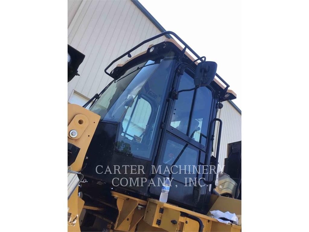 CAT 950-14 لوادر بعجل