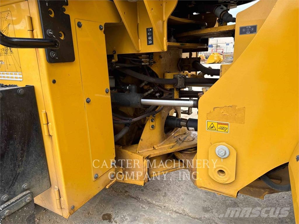 CAT 950-14 輪式推土機