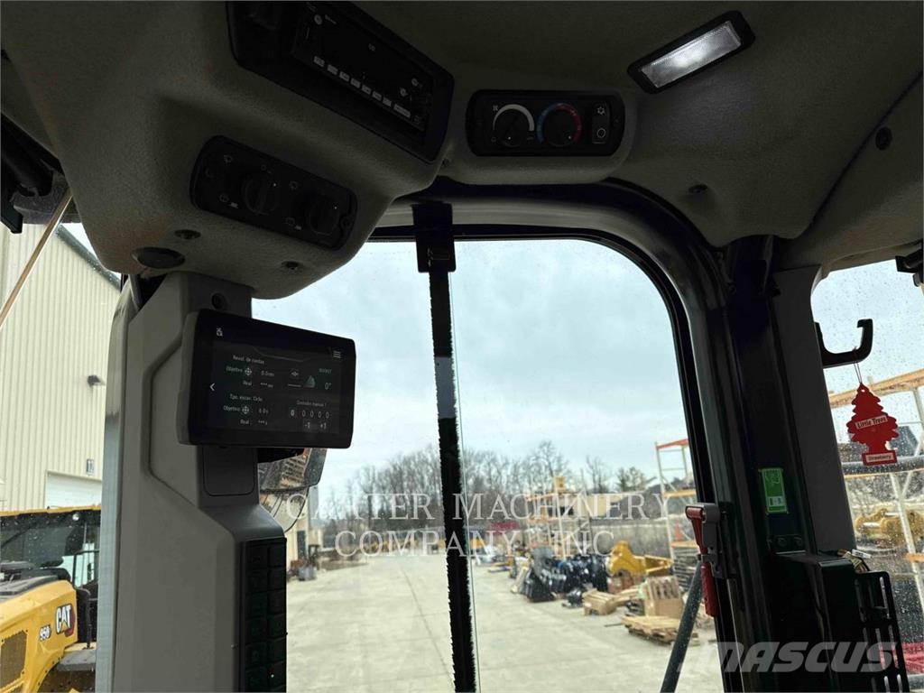 CAT 950-14 輪式推土機