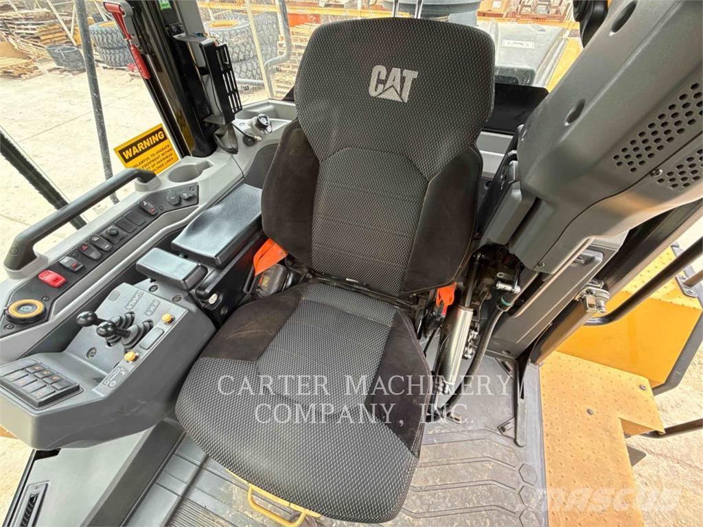CAT 950-14 輪式推土機
