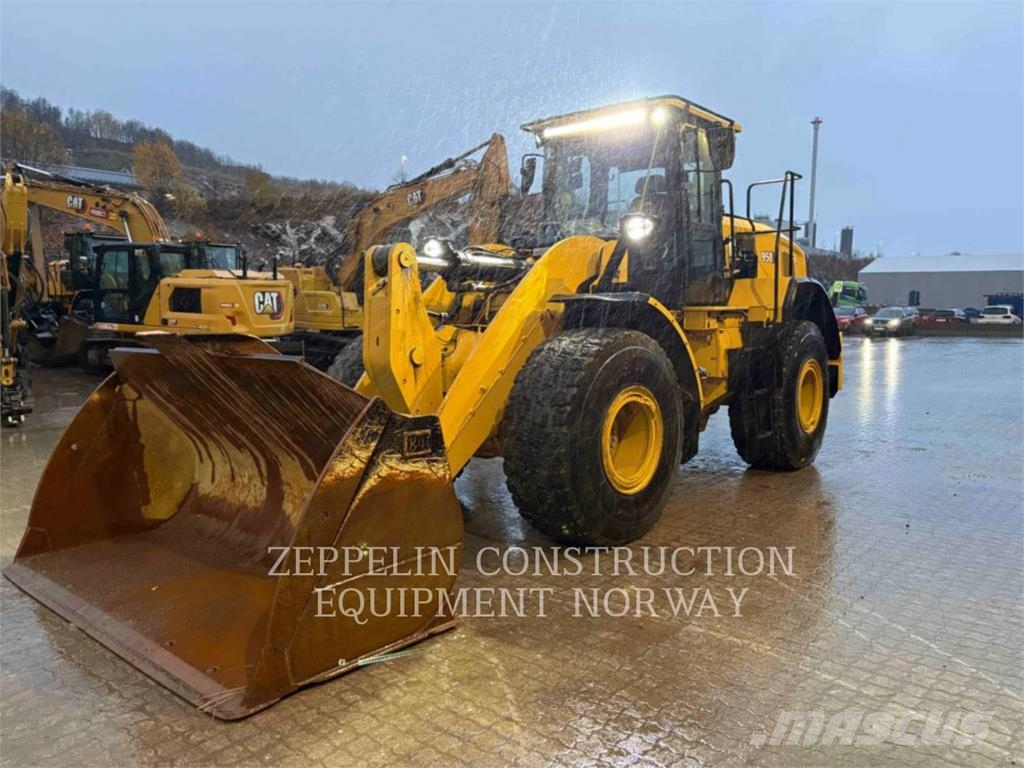 CAT 950-14 Iekrāvēji uz riteņiem