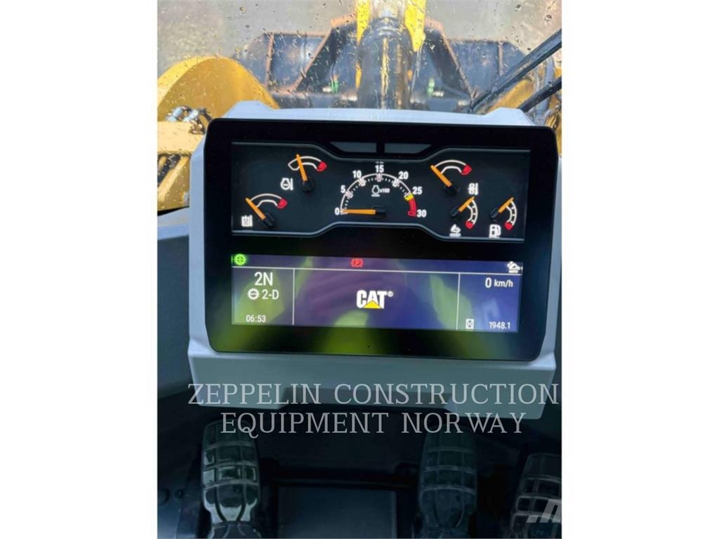 CAT 950-14 Iekrāvēji uz riteņiem