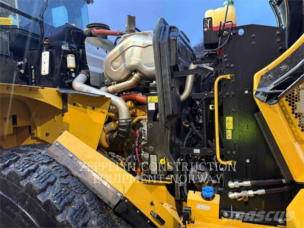 CAT 950-14 Iekrāvēji uz riteņiem