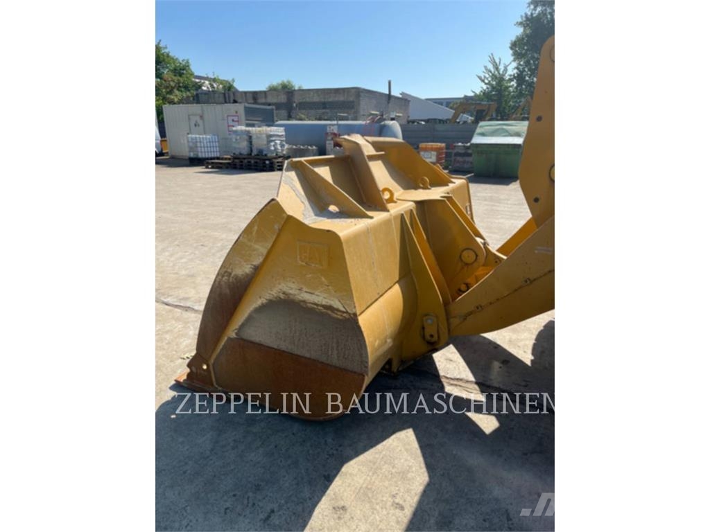 CAT 950-14A Iekrāvēji uz riteņiem