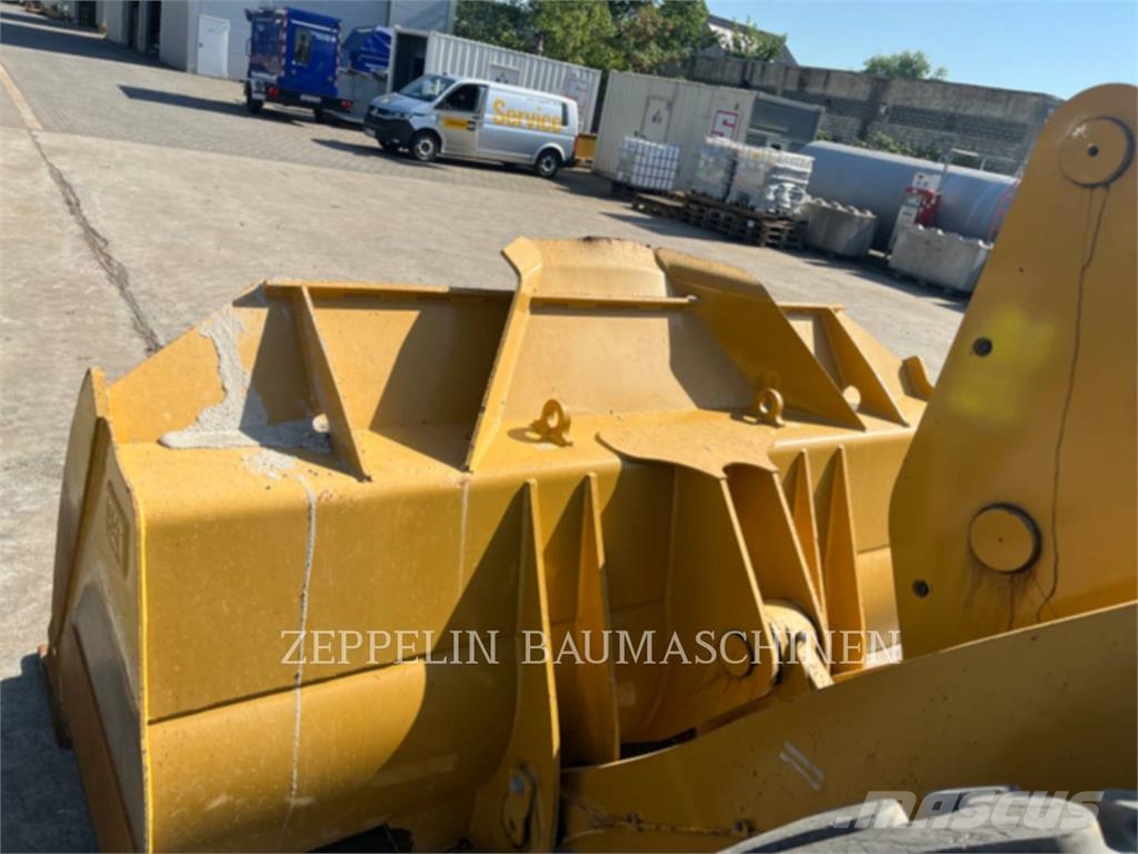 CAT 950-14A Iekrāvēji uz riteņiem