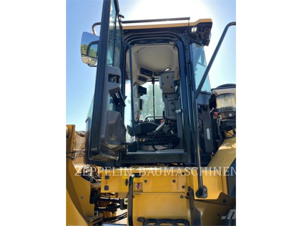 CAT 950-14A Iekrāvēji uz riteņiem