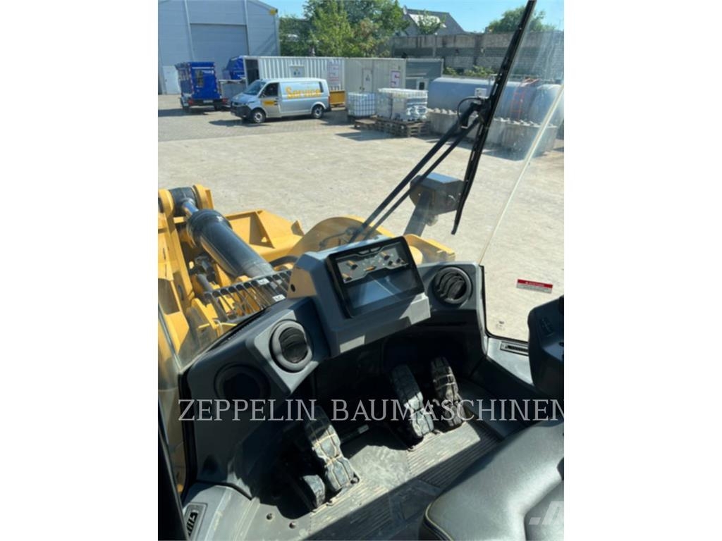 CAT 950-14A Iekrāvēji uz riteņiem