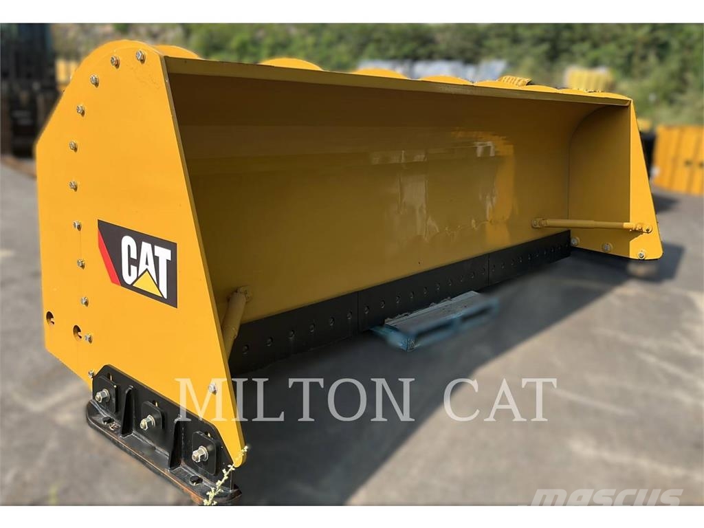 CAT 950/962 15 SNOW PUSHER, FUSION, STEEL EDGE قاذفات الجليد