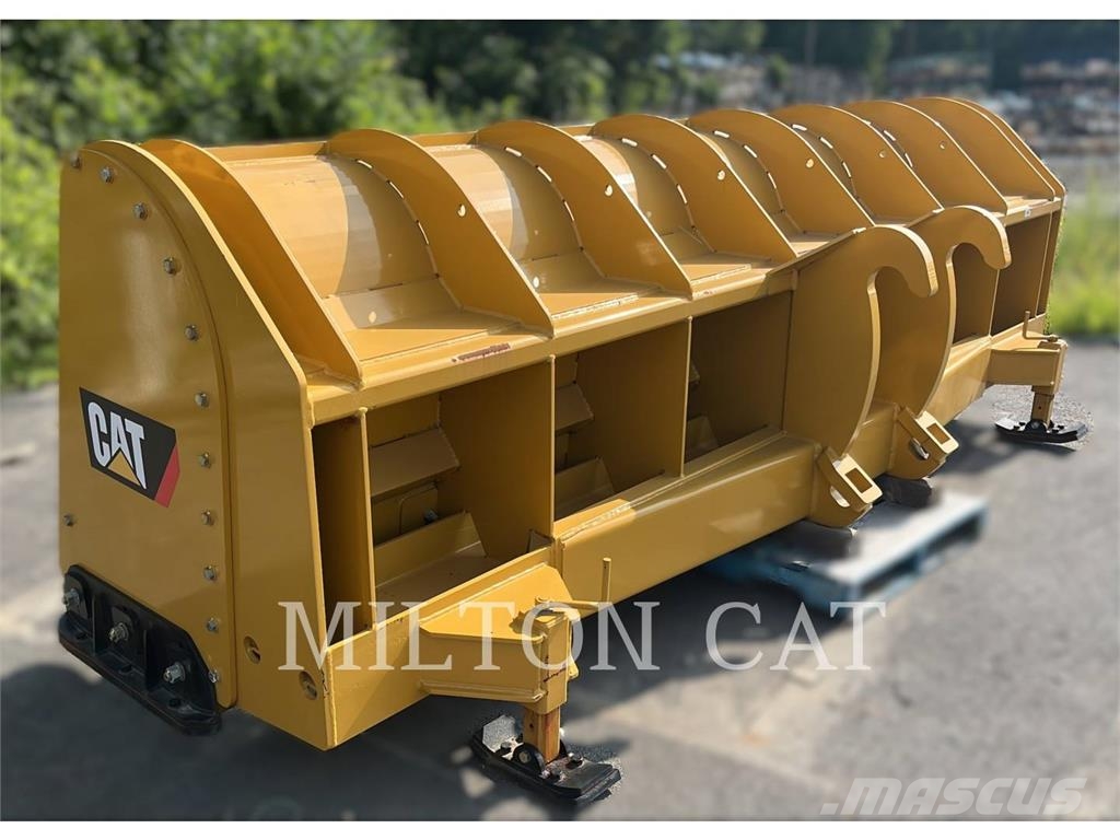 CAT 950/962 15 SNOW PUSHER, FUSION, STEEL EDGE قاذفات الجليد