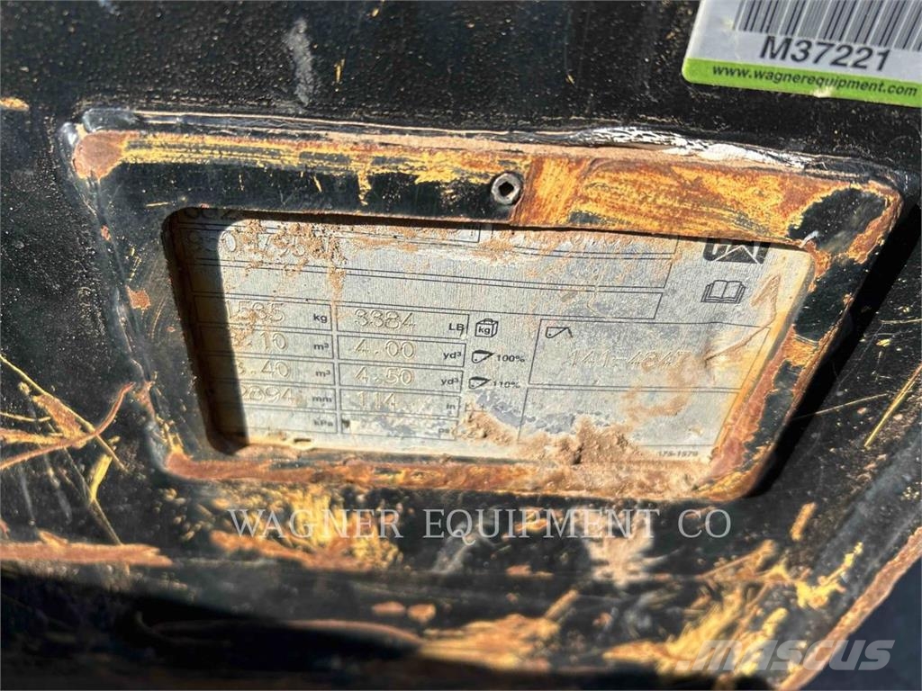 CAT 950GC Pale gommate