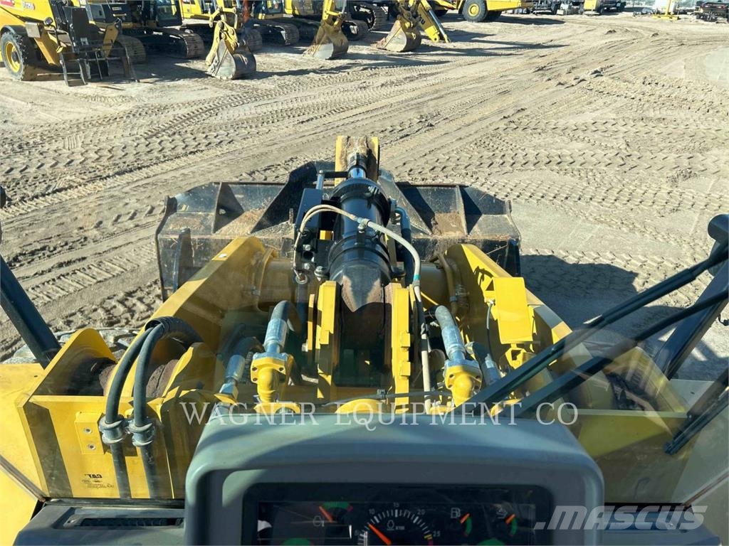 CAT 950GC Pale gommate