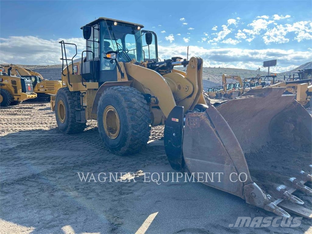 CAT 950GC Pale gommate
