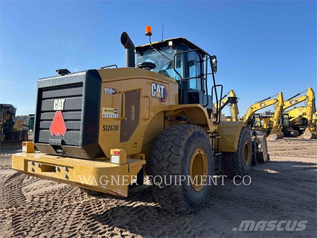 CAT 950GC Pale gommate