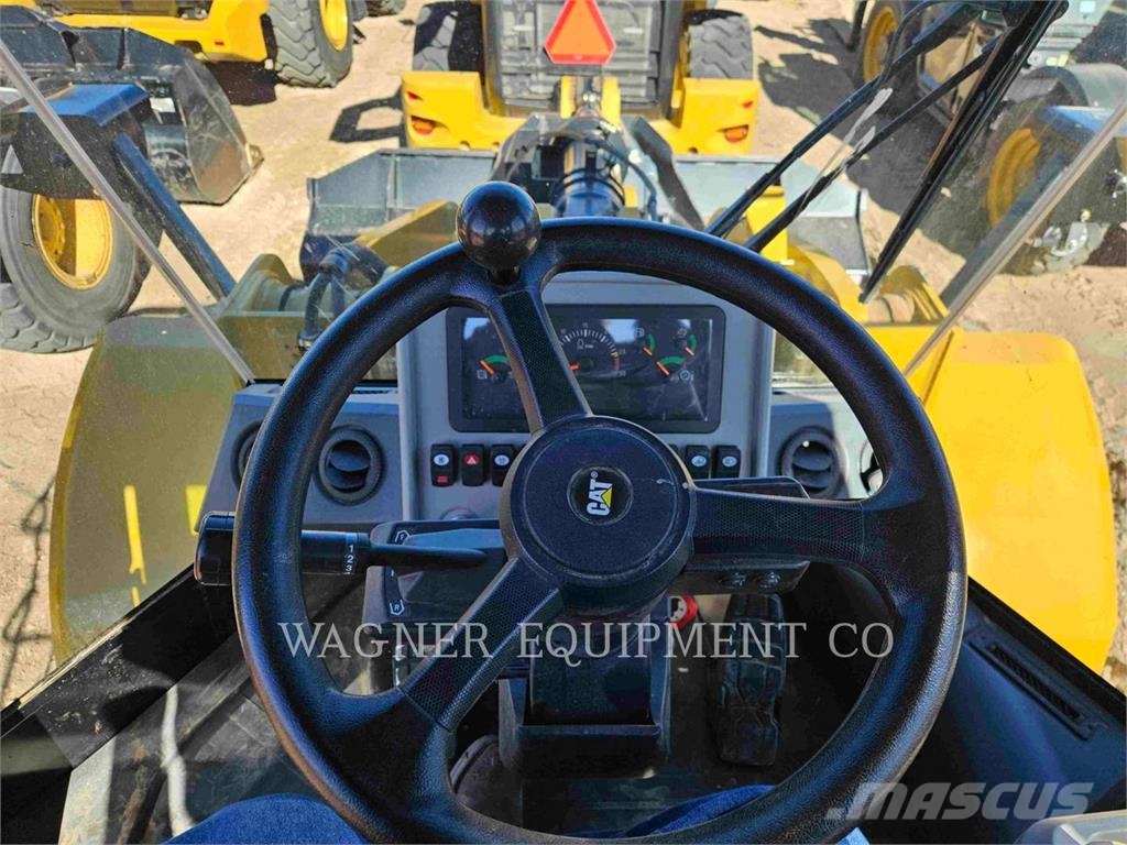 CAT 950GC Iekrāvēji uz riteņiem