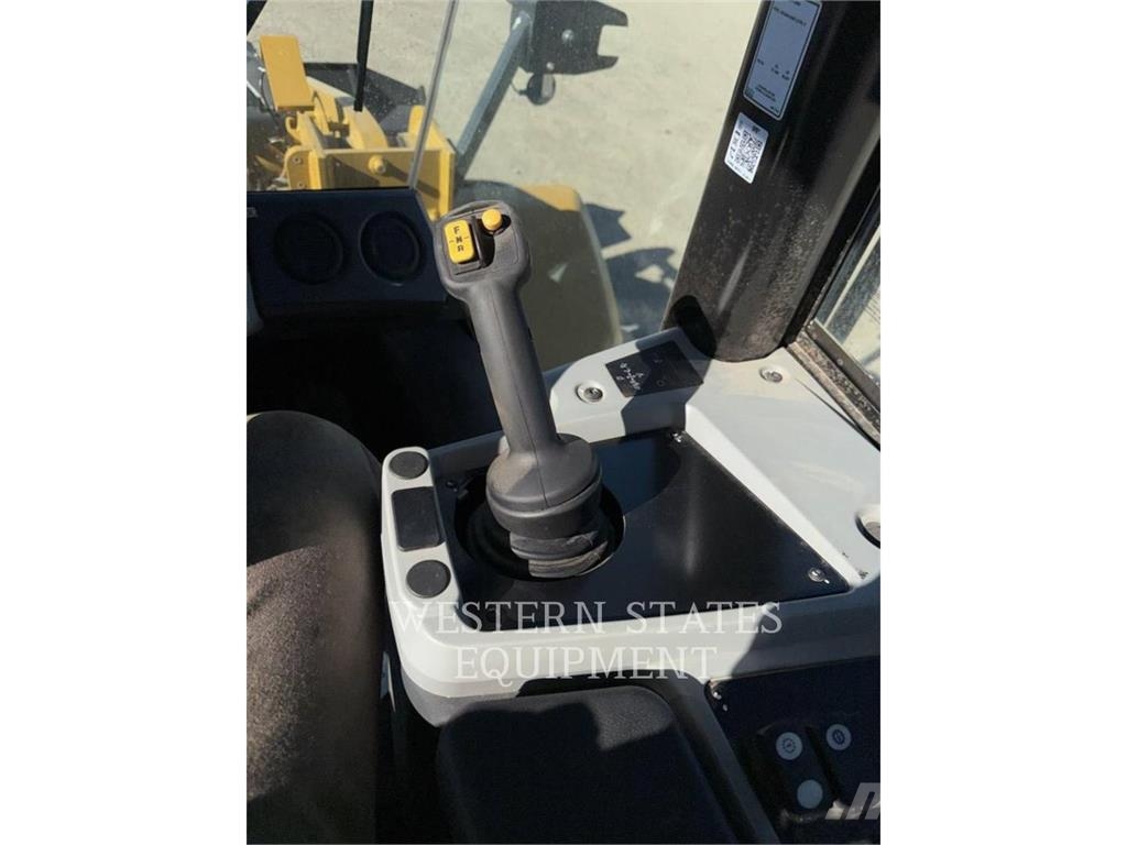 CAT 950GC Iekrāvēji uz riteņiem