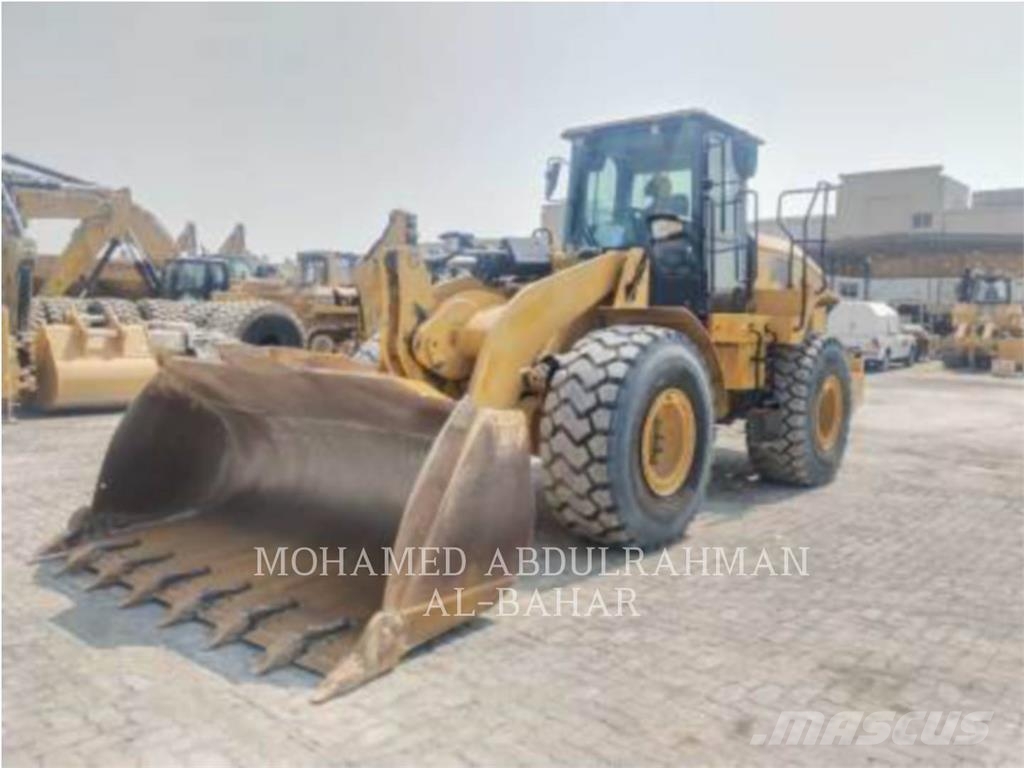 CAT 950GC لوادر بعجل