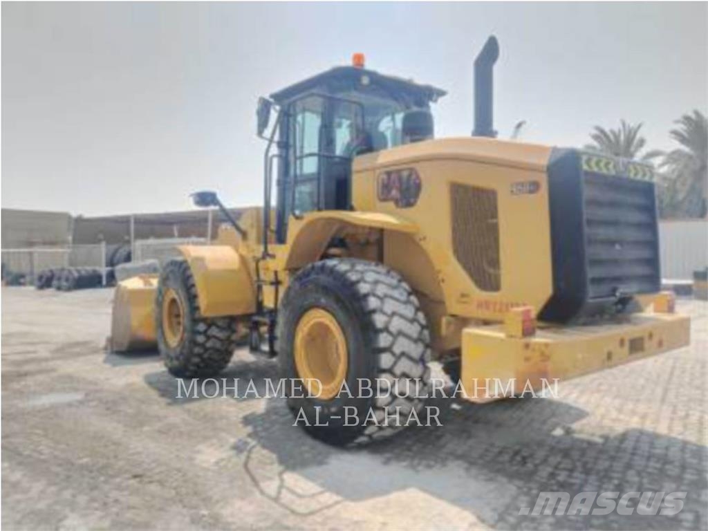 CAT 950GC لوادر بعجل