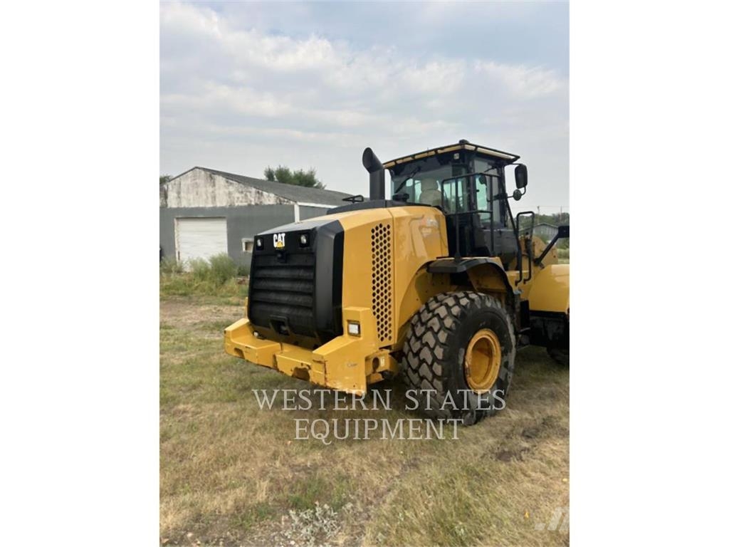 CAT 950K لوادر بعجل