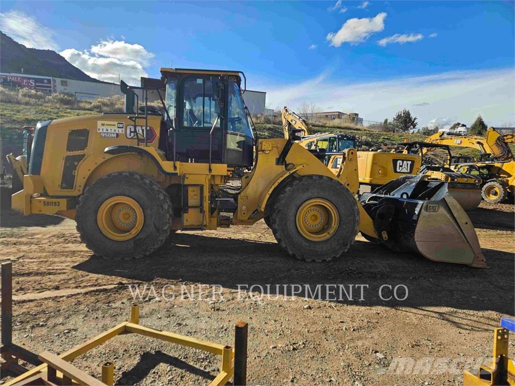 CAT 950M Rataslaadurid