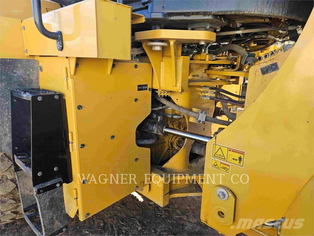 CAT 950M Rataslaadurid