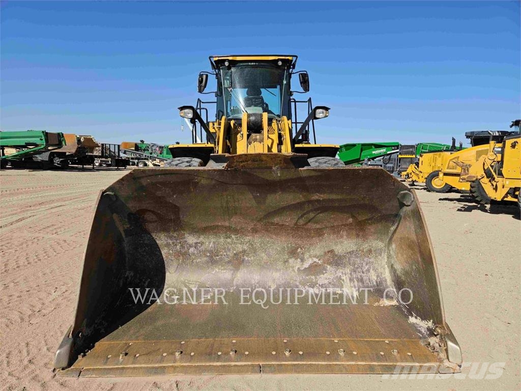 CAT 950M Rataslaadurid