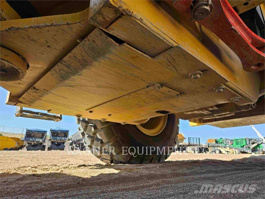 CAT 950M Rataslaadurid