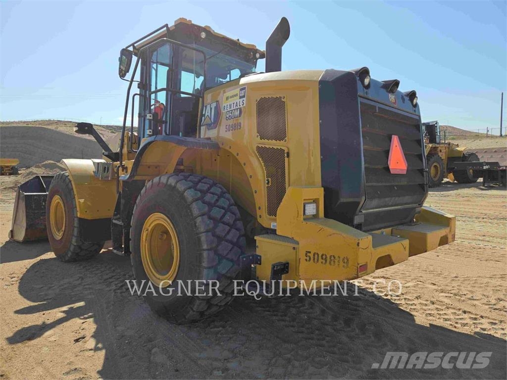 CAT 950M Rataslaadurid