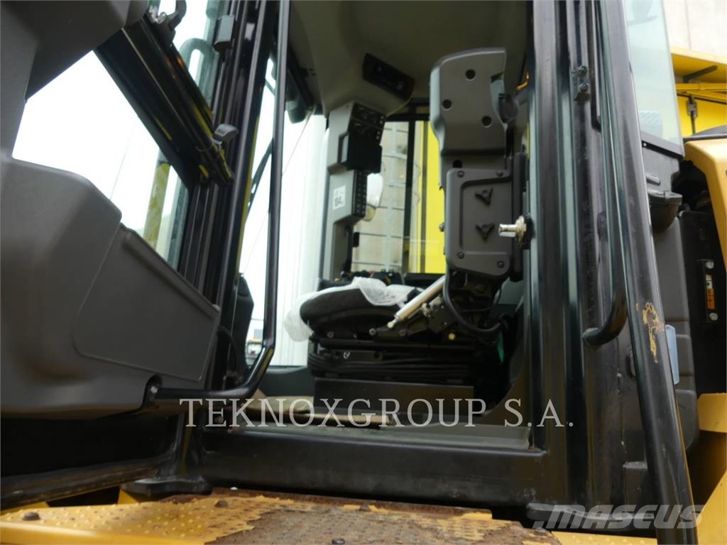 CAT 950M Incarcator pe pneuri