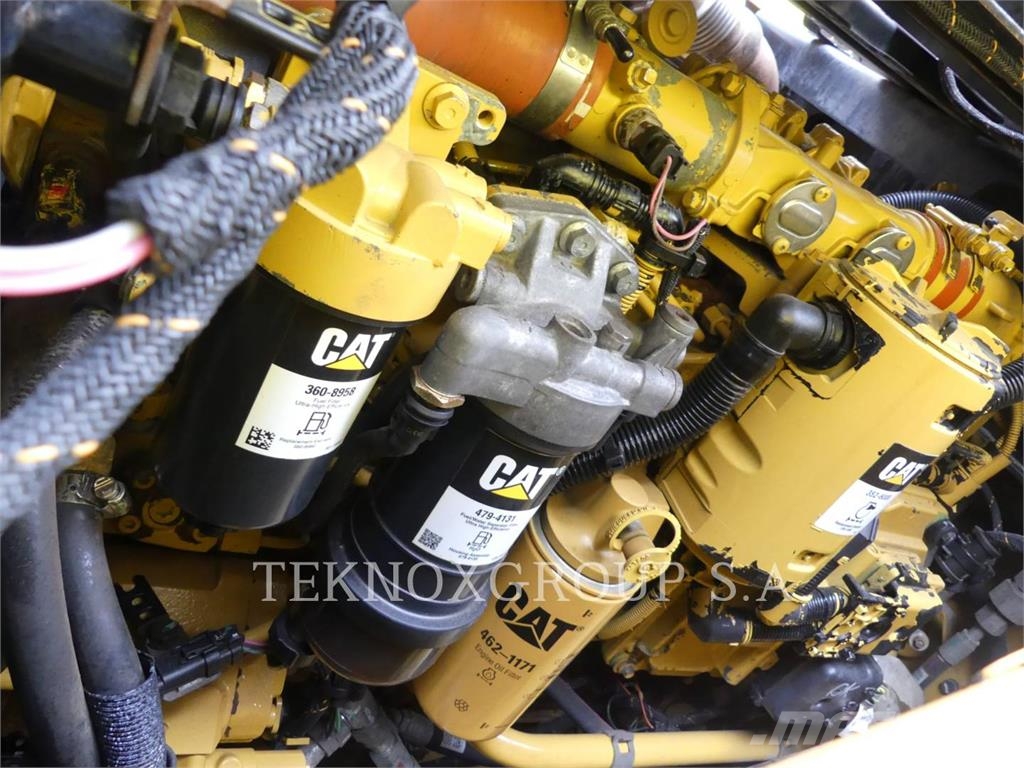 CAT 950M Incarcator pe pneuri