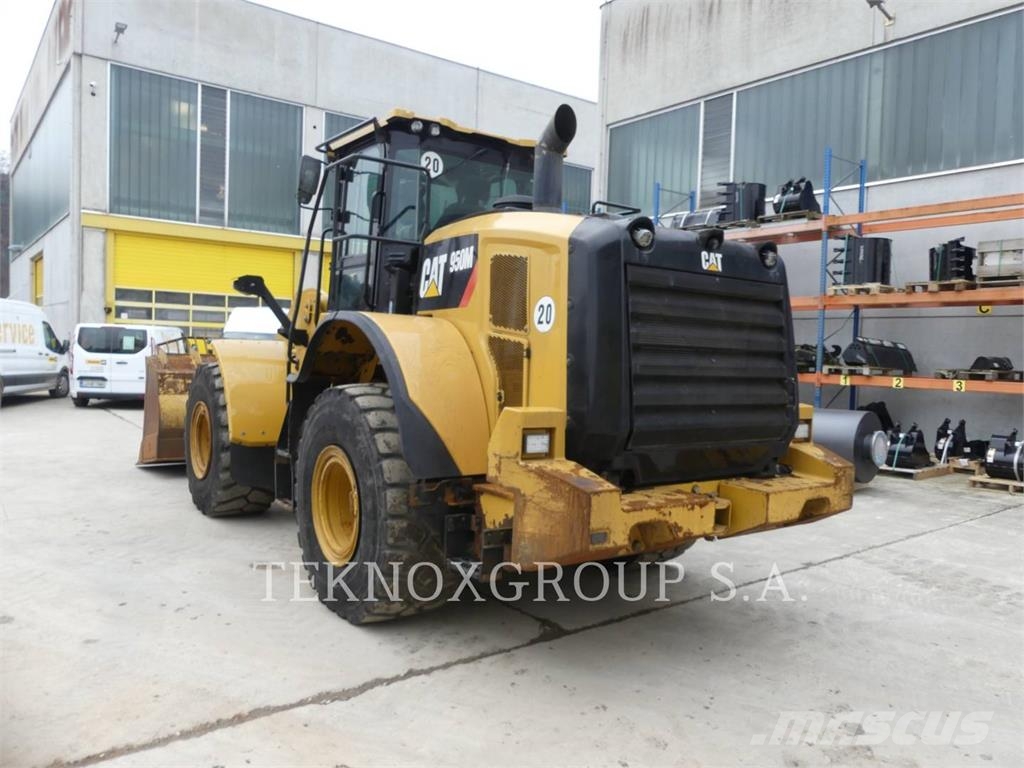 CAT 950M Incarcator pe pneuri