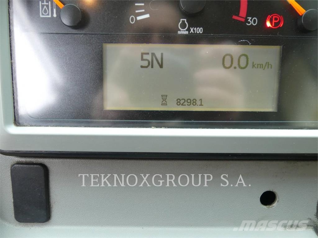 CAT 950M Incarcator pe pneuri
