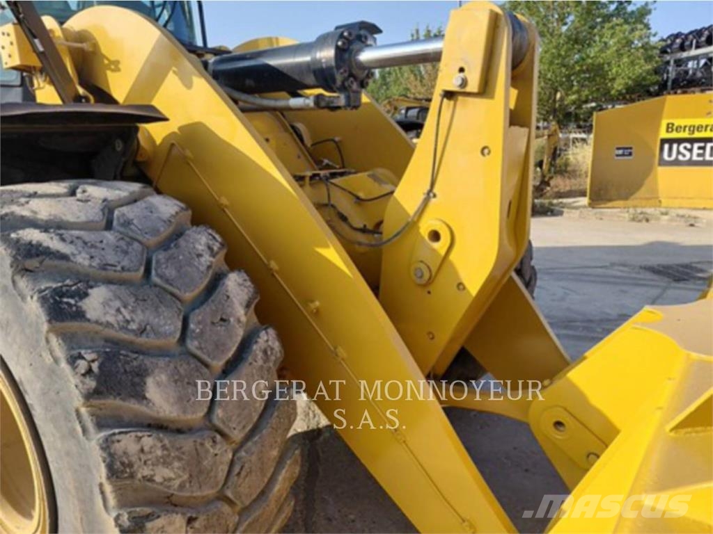 CAT 950M Ładowarki kołowe